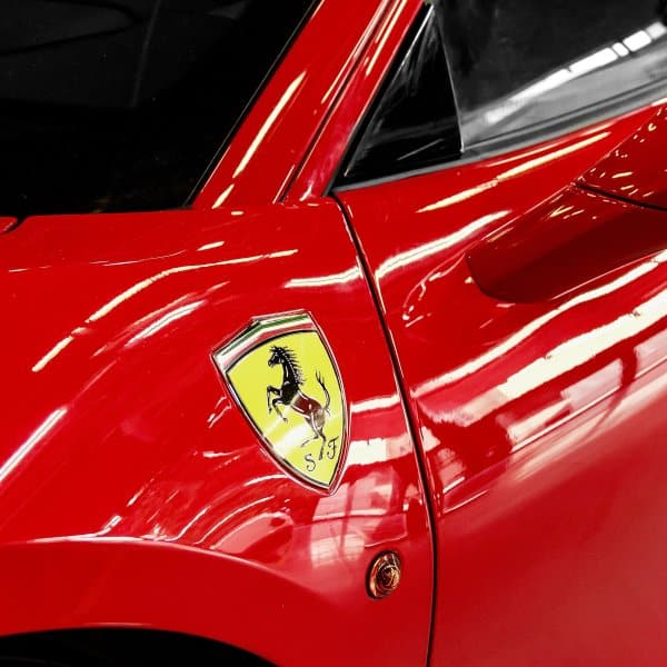 Emilia-romagna-Ferrari.jpg