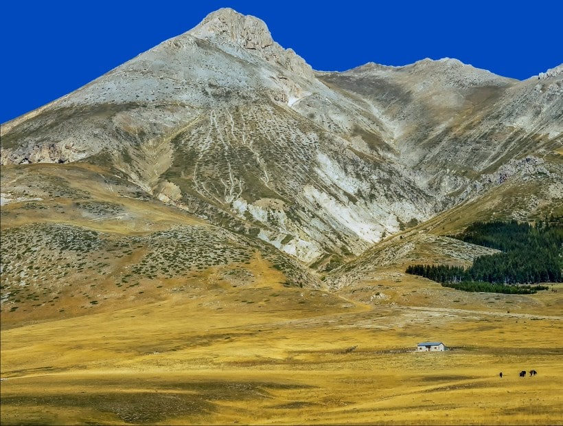 Gran Sasso mountain panorama in Abruzzo Italy Trails
