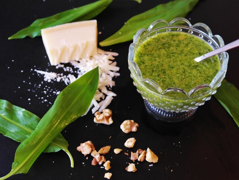 Traditional Ligurian pesto with fresh basil and pine nuts