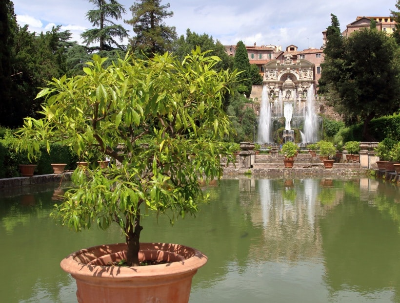 Villa d'Este Renaissance gardens and fountains in Tivoli Lazio Italy Trails