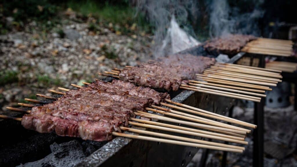 arrosticini abruzzesi italy trails